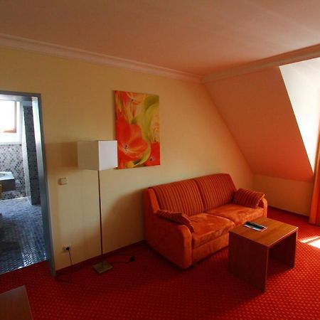 Abasto Hotel Eichenau Eksteriør bilde